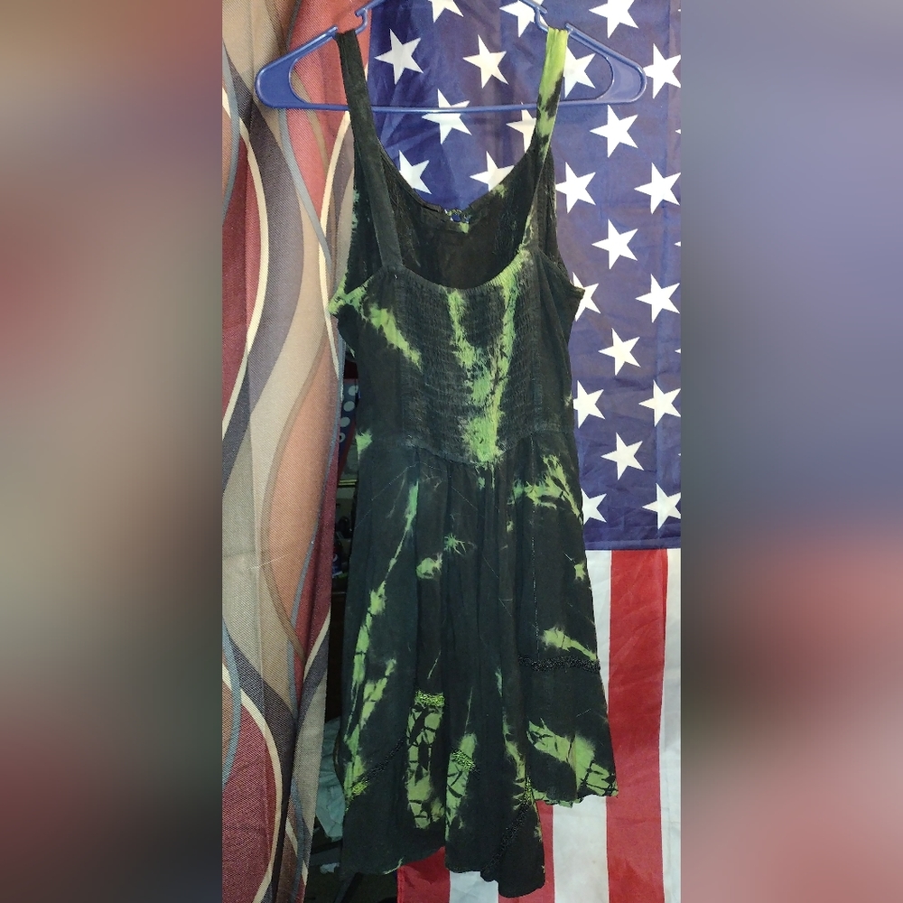 Women's dress